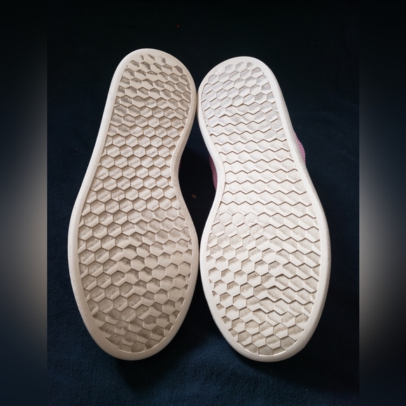 Size 8 - adidas Court Adapt True Pink. - Picture 6 of 6